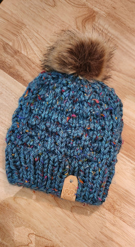 KNIT HAT