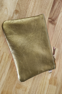 EMBOSSED LEATHER ZIPPER POUCH