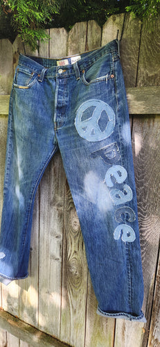 LEVI 501 JEANS- Peace 36 x 34