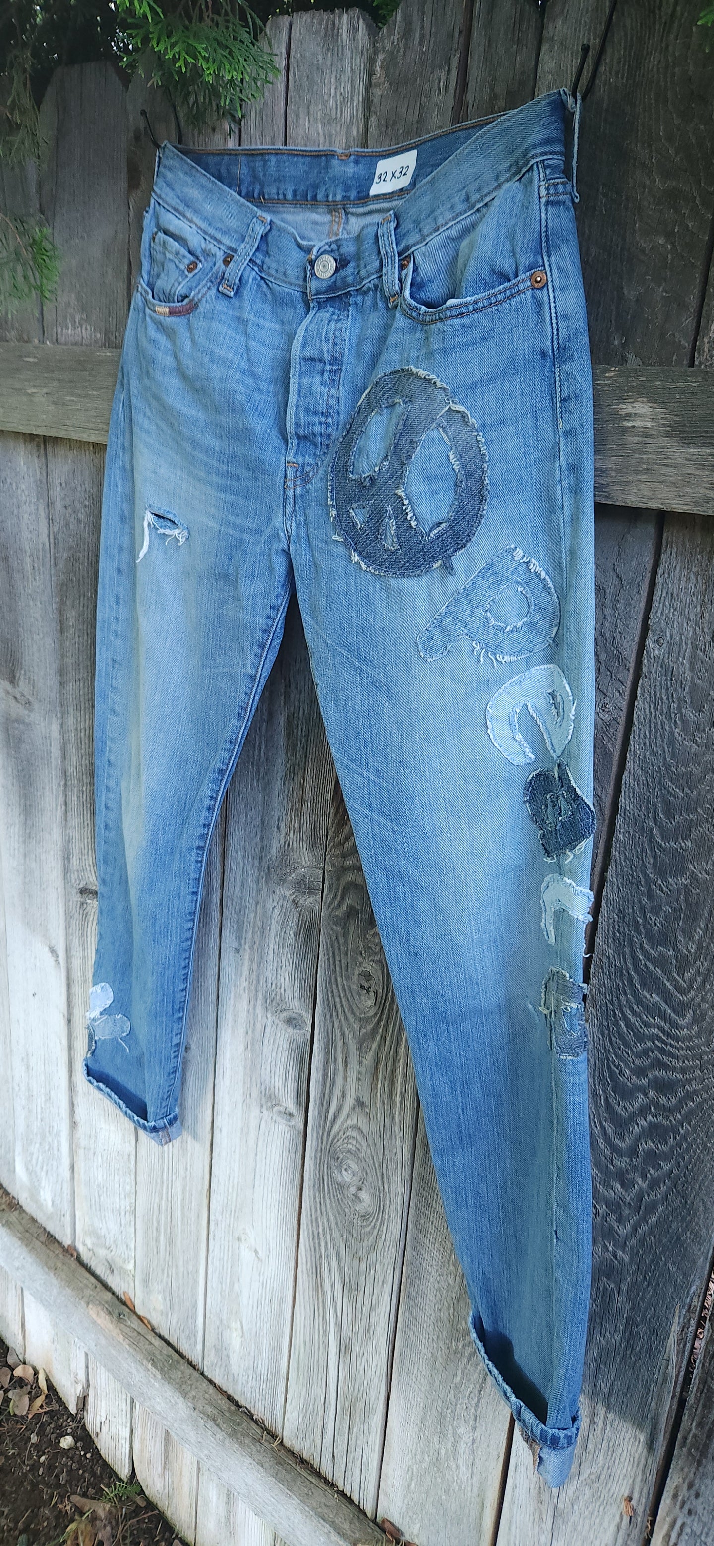 LEVI 501's JEANS Peace  32 x 31.5