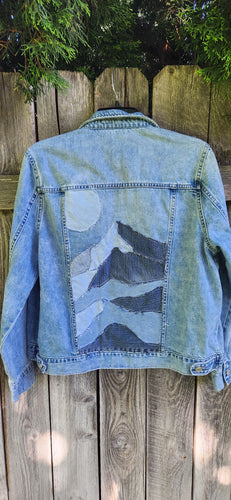 DENIM LANDSCAPE JACKET