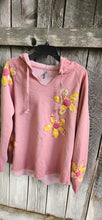 Sweatshirt w/ Daisy applique  ExLarge Muted Dusty Rose