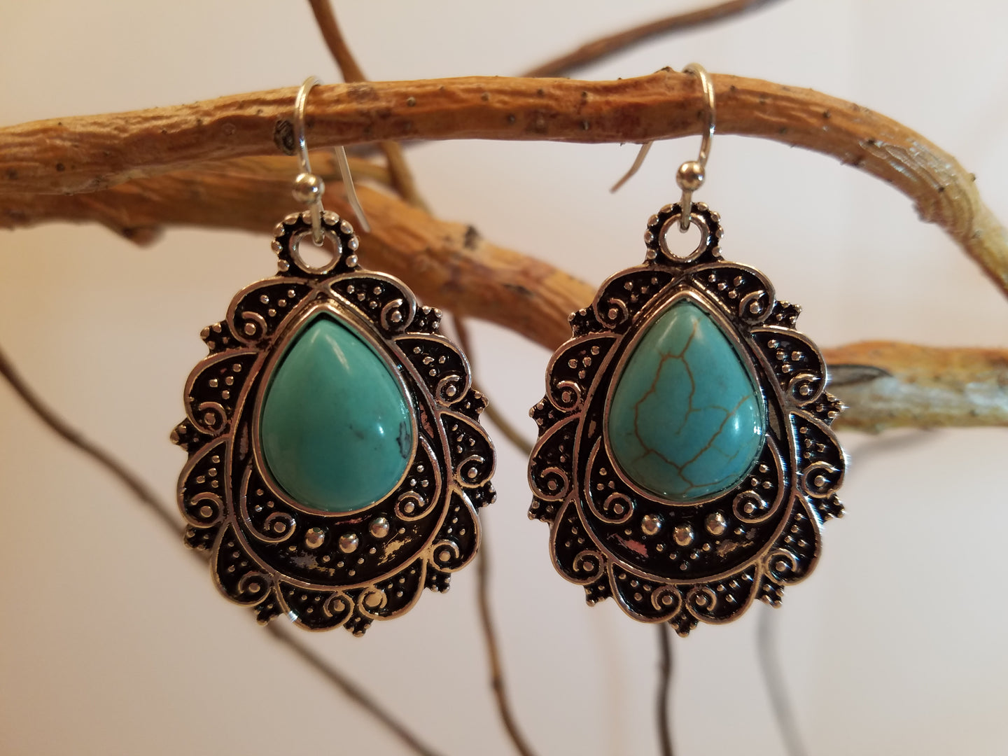 ANTIQUE SLIVER AND TURQUOISE EARRINGS