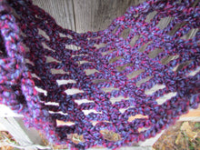 INFINITY CROCHET SCARF